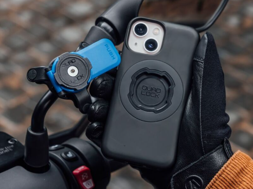 CAPA SMARTPHONE IPHONE 15 PRO.2