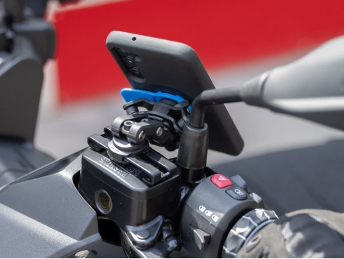 QUAD LOCK BRAKE RESERVOIR PHONE MOUNT V2.3